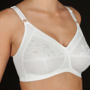 BARBARA BLANCO_17W6218