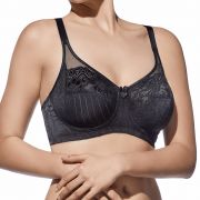 SCARLETT_NEGRO_CC3A1685